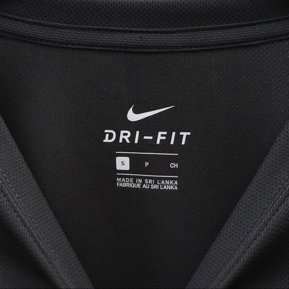 Nike Dri-fit tee shirt size small - Picture 3 of 16